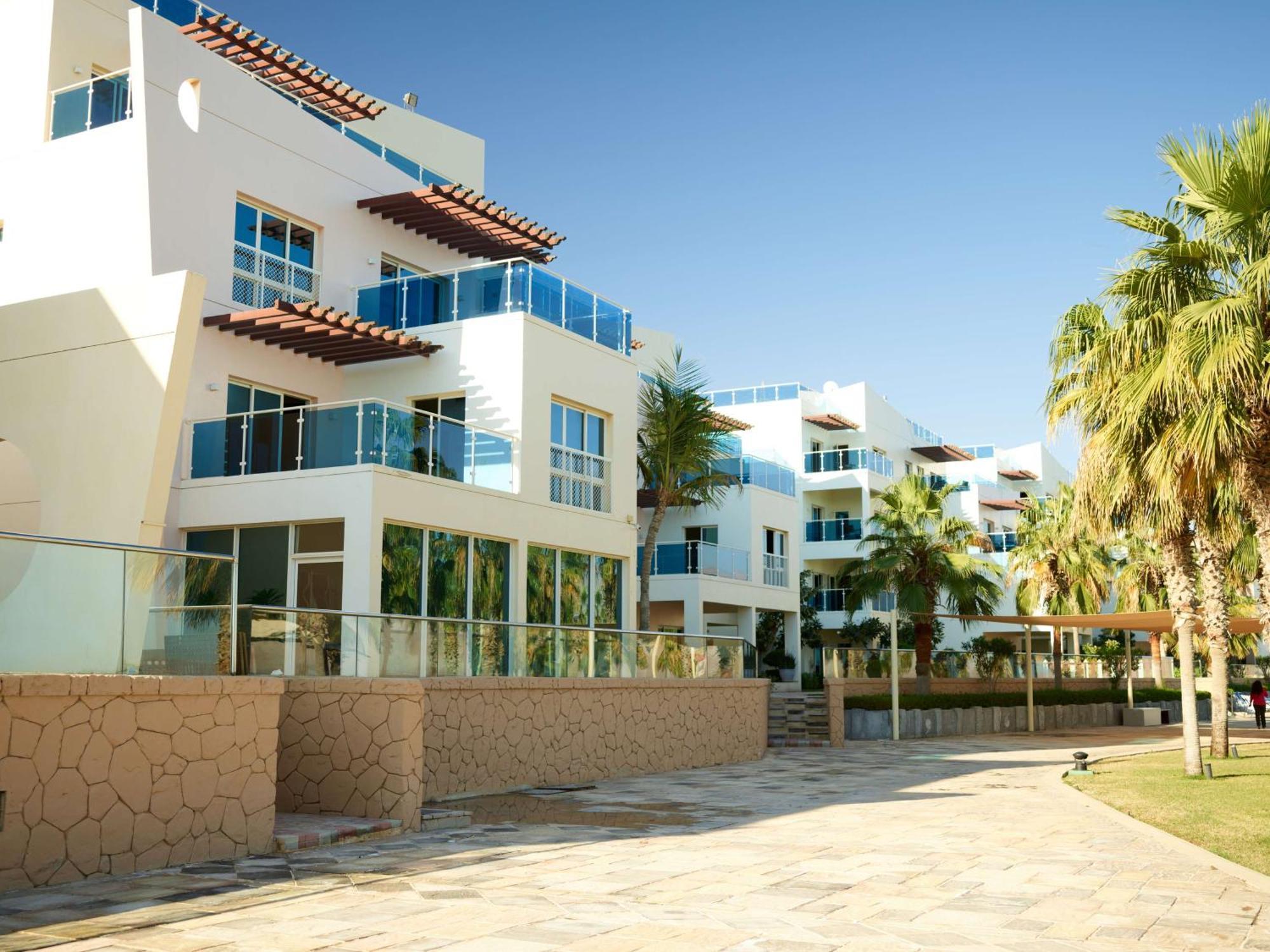 Radisson Blu Resort, Fujairah Exterior photo
